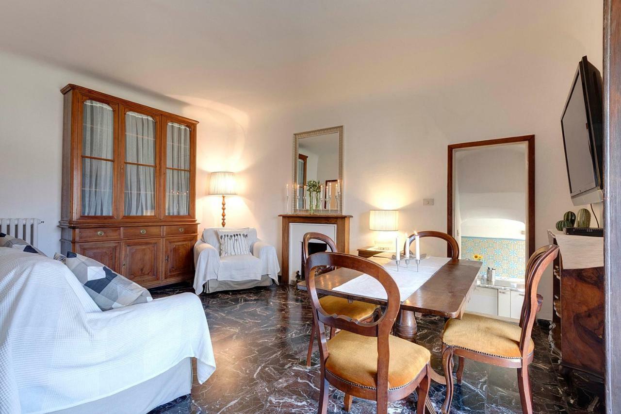 Historical Apartment Spectacular Arno View With Balcony From 12 Th Century. Флоренция Екстериор снимка