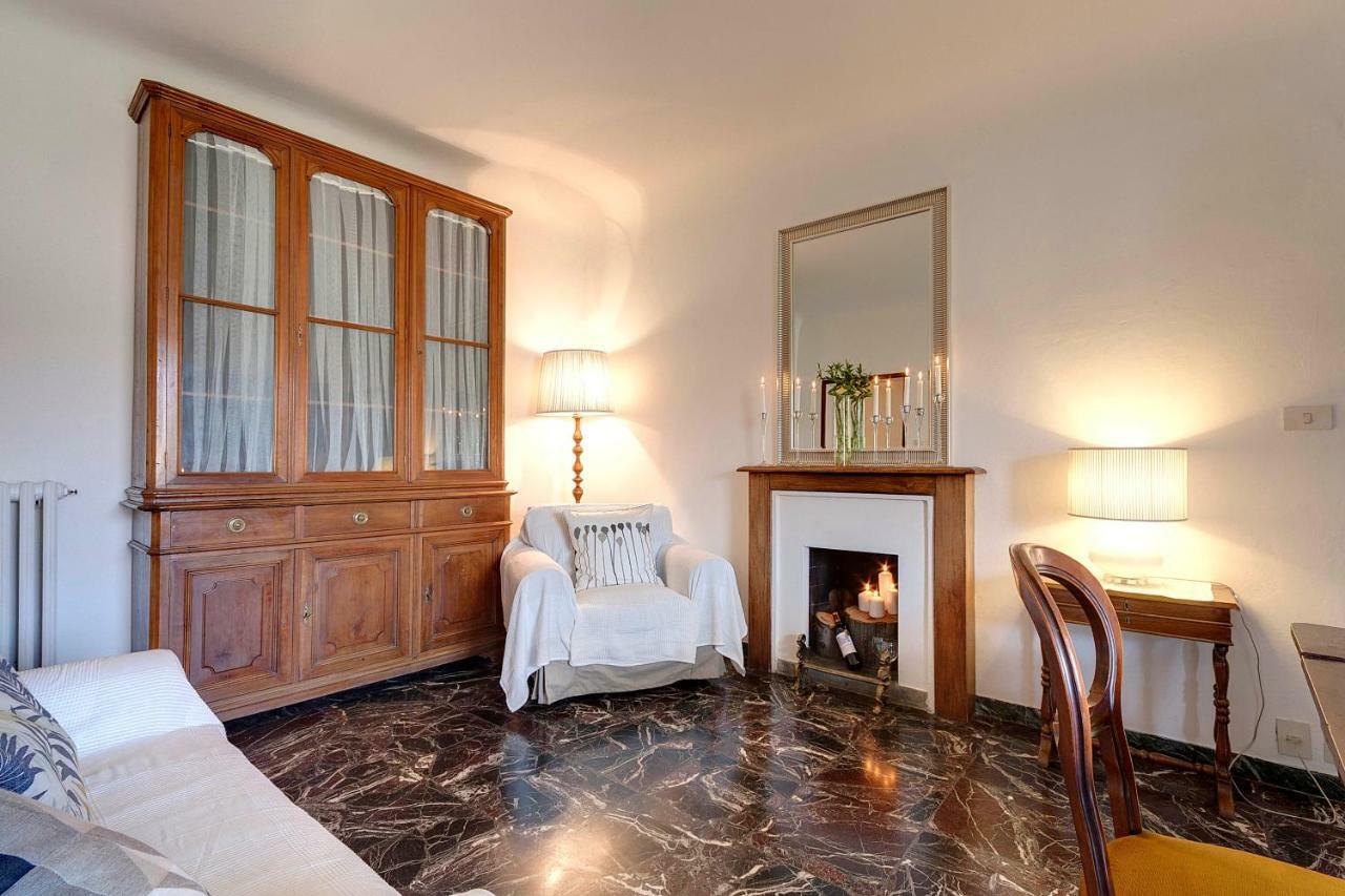 Historical Apartment Spectacular Arno View With Balcony From 12 Th Century. Флоренция Екстериор снимка