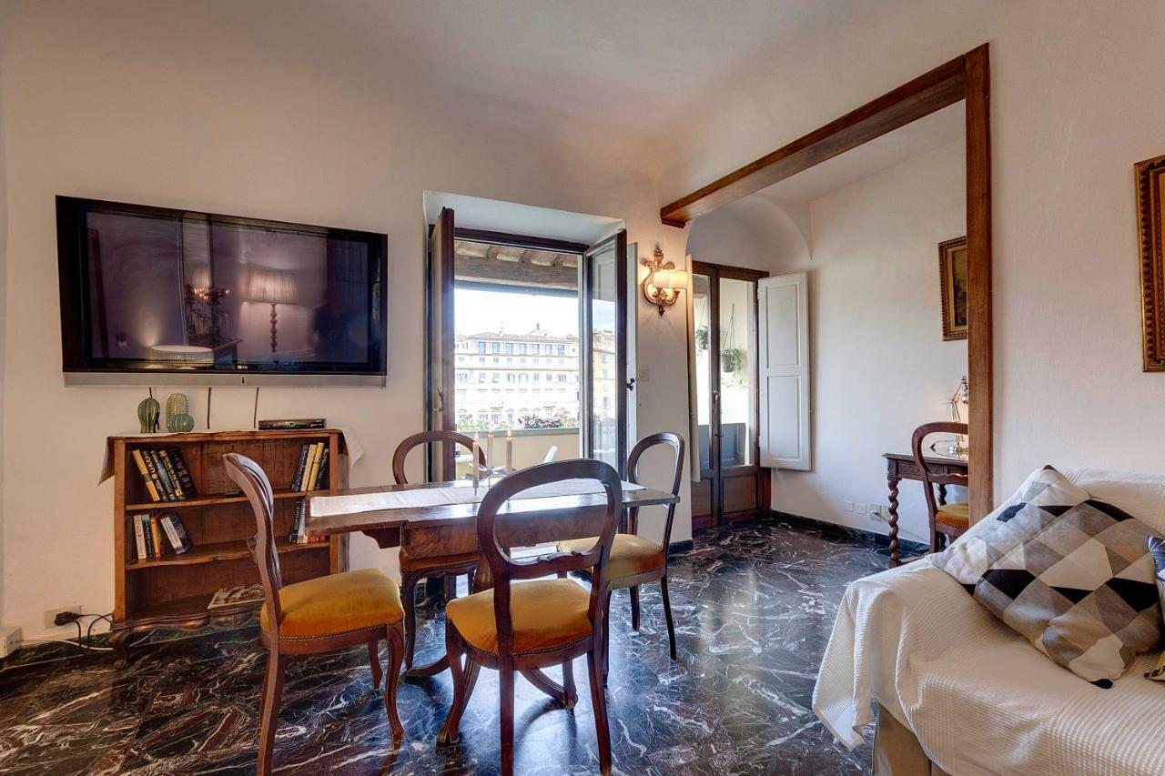 Historical Apartment Spectacular Arno View With Balcony From 12 Th Century. Флоренция Екстериор снимка