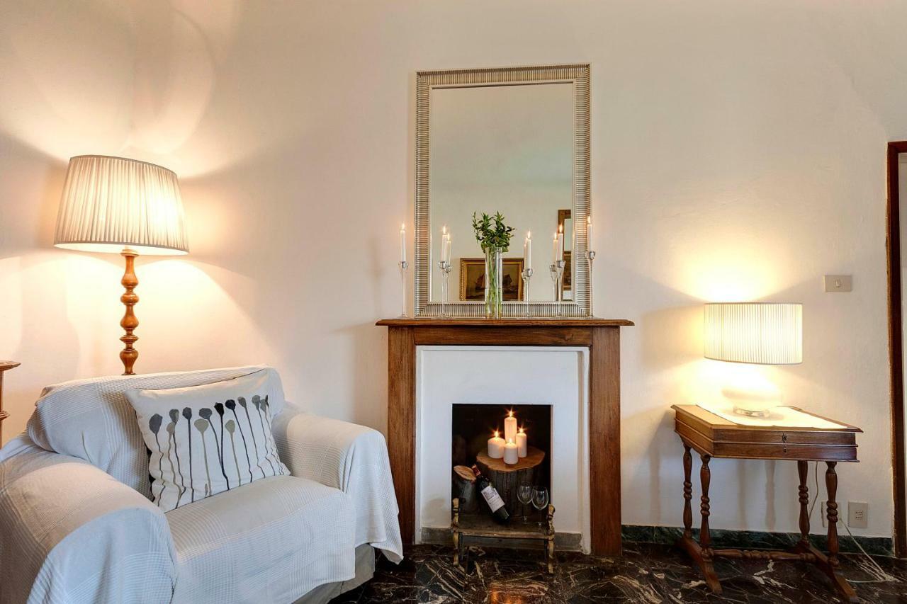 Historical Apartment Spectacular Arno View With Balcony From 12 Th Century. Флоренция Екстериор снимка