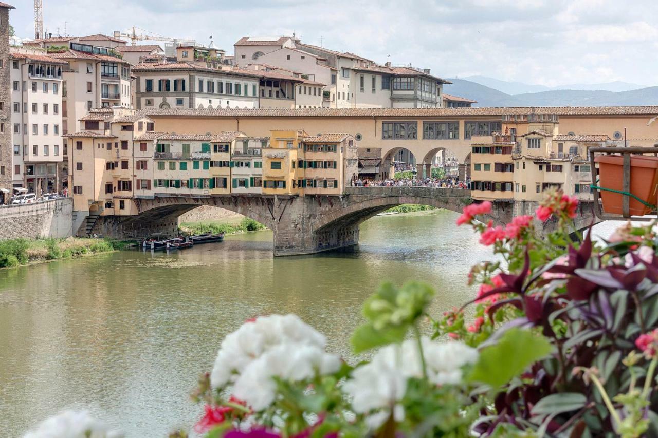 Historical Apartment Spectacular Arno View With Balcony From 12 Th Century. Флоренция Екстериор снимка